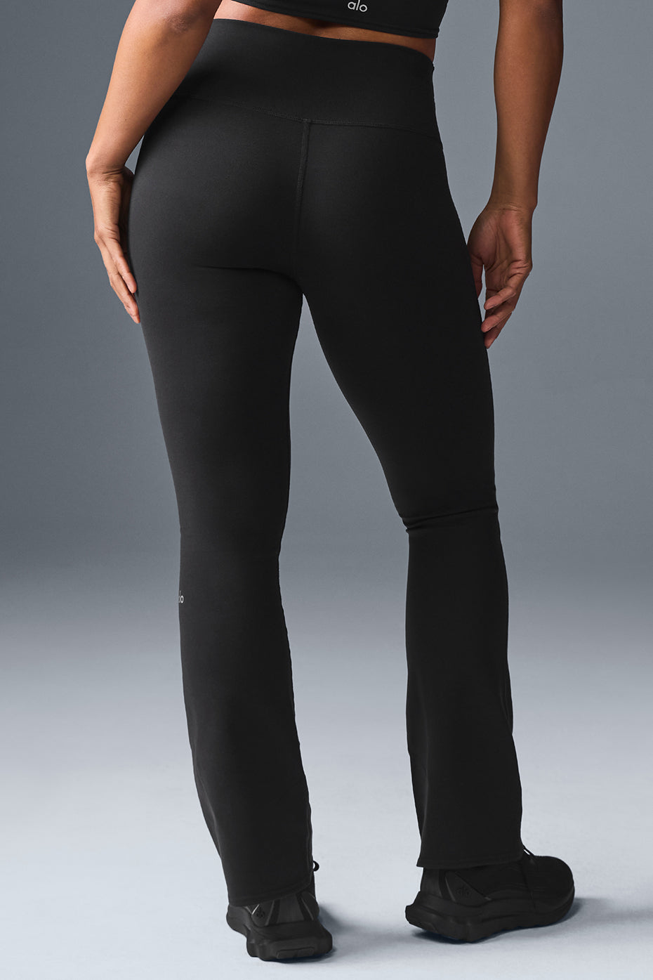 alo Airbrush High-Waist Bootcut Legging - Black