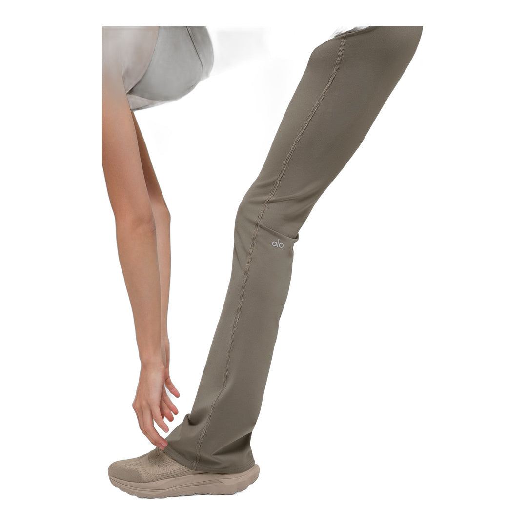 alo Airbrush High-Waist Bootcut Legging - Light Cocoa