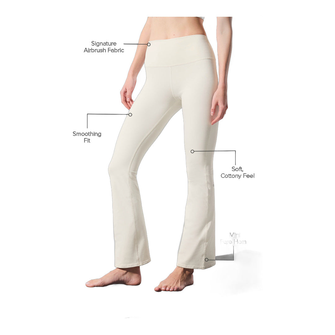 alo Airbrush High-Waist 7/8 Bootcut Legging - Ivory