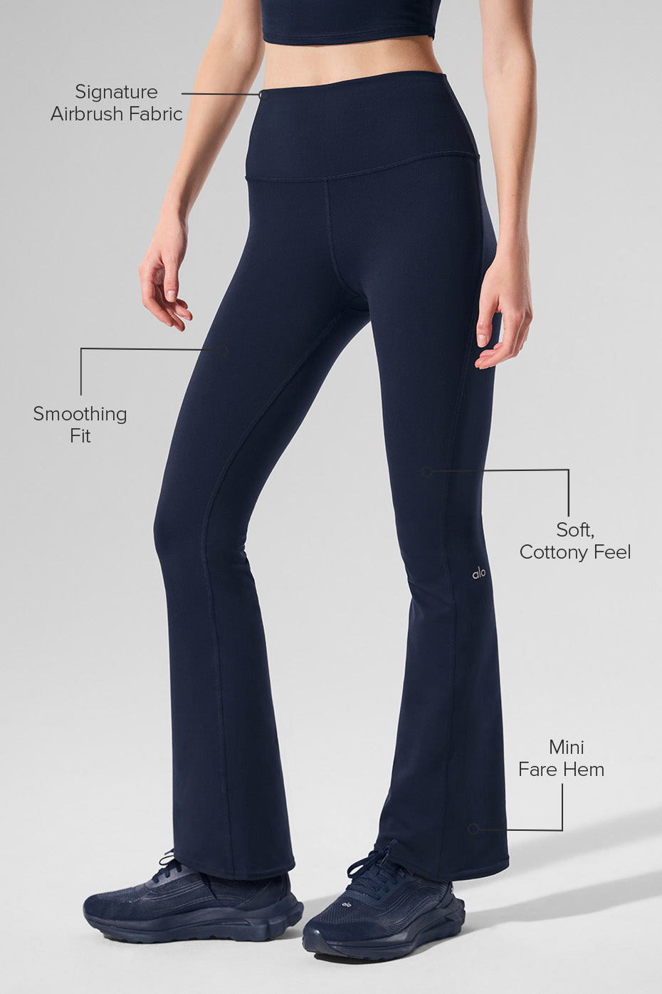 alo Airbrush High-Waist 7/8 Bootcut Legging - Navy