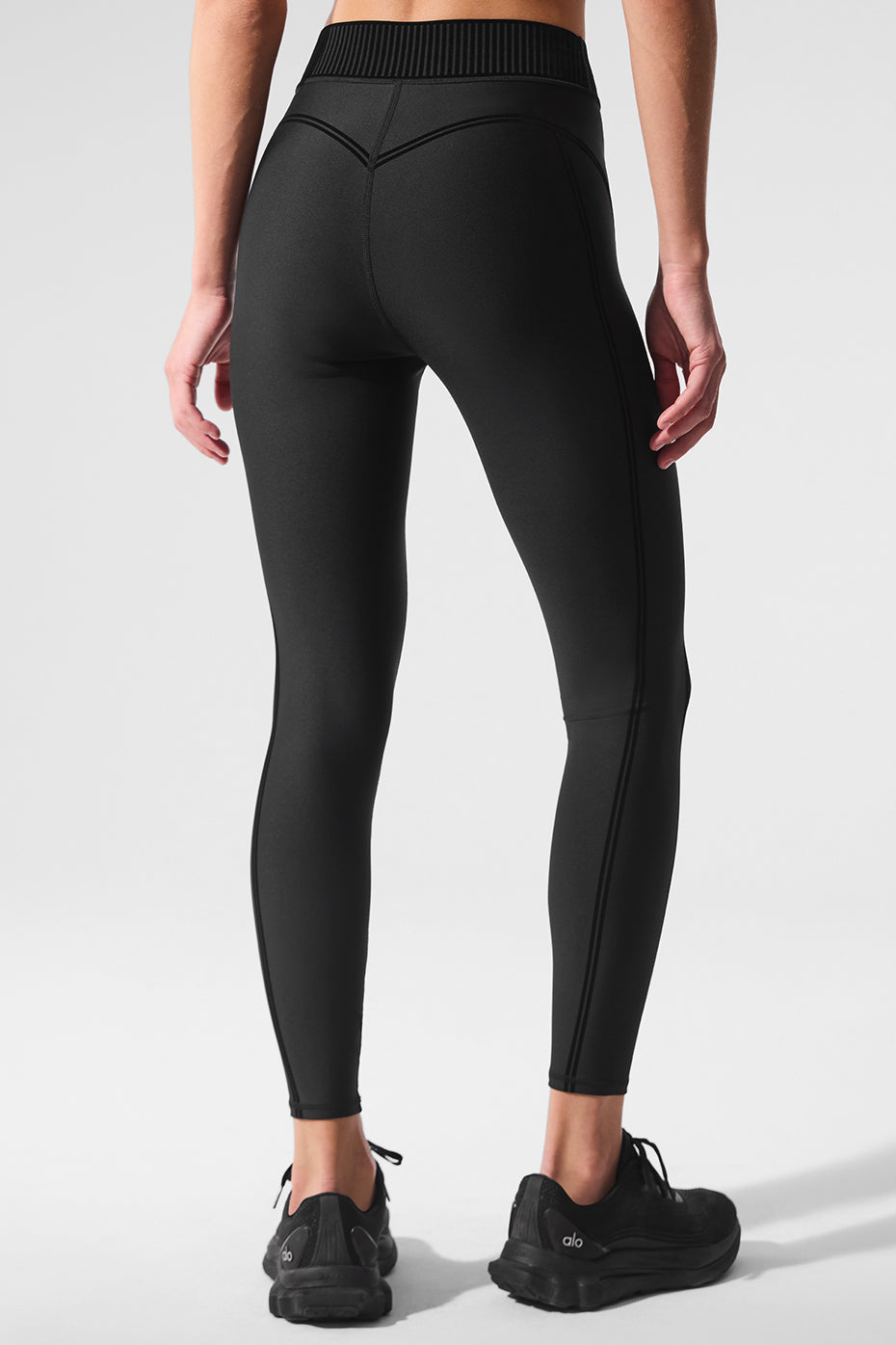 alo Airlift High-Waist 7/8 Line Up Legging - Black