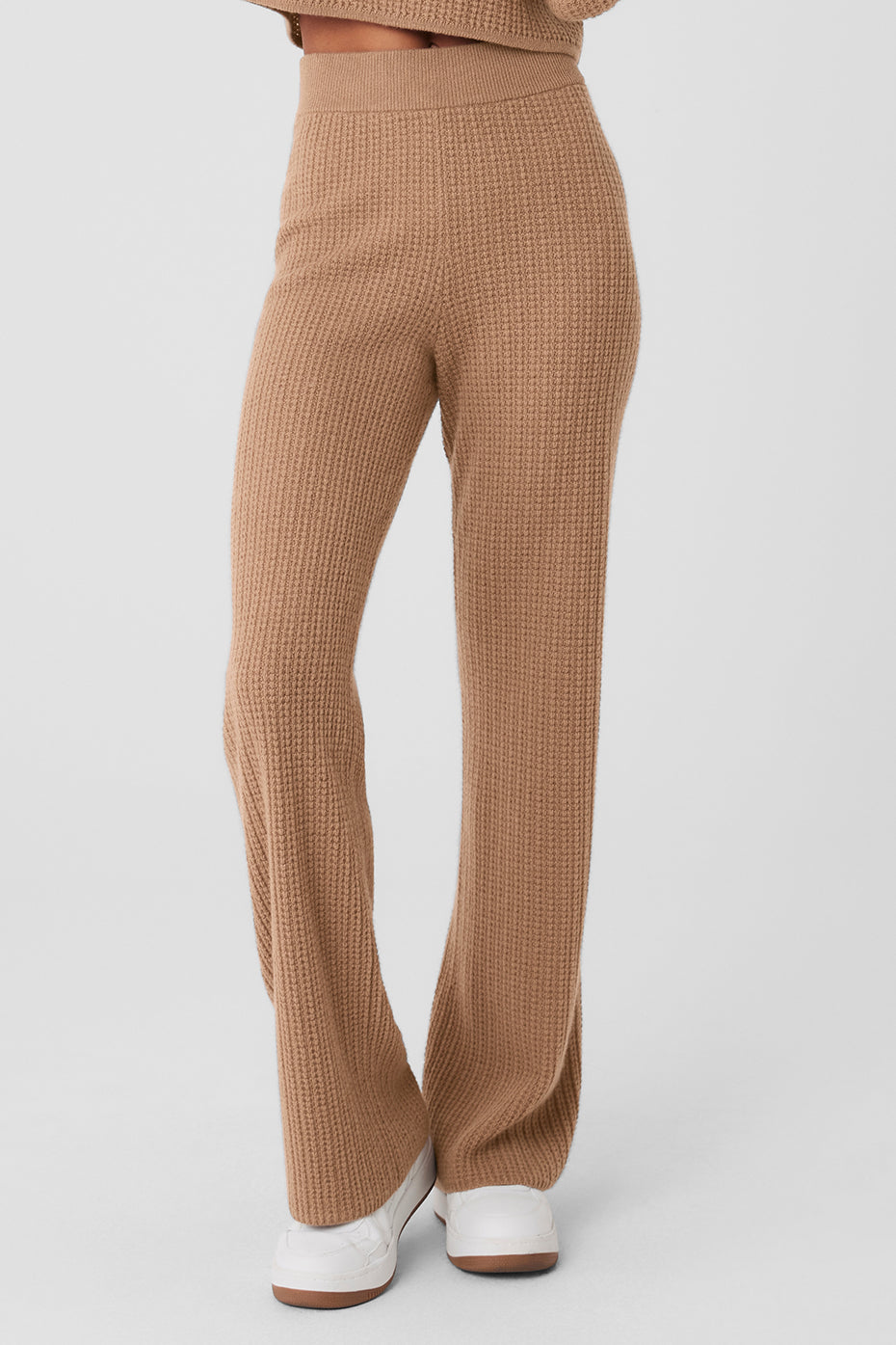 alo Cashmere High-Waist Plush Waffle Pant - Toasted Almond