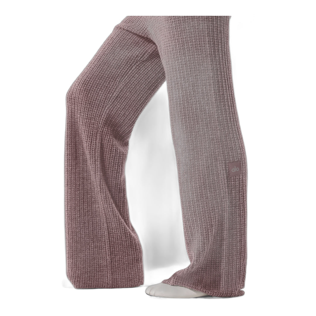 alo Cashmere High-Waist Plush Waffle Pant - Mushroom Heather