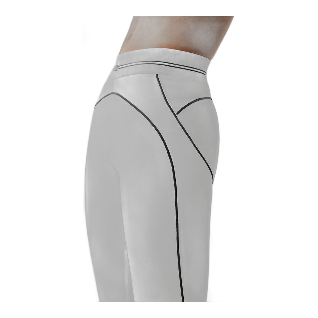 alo Airbrush High-Waist Heart Throb Legging - White/Black