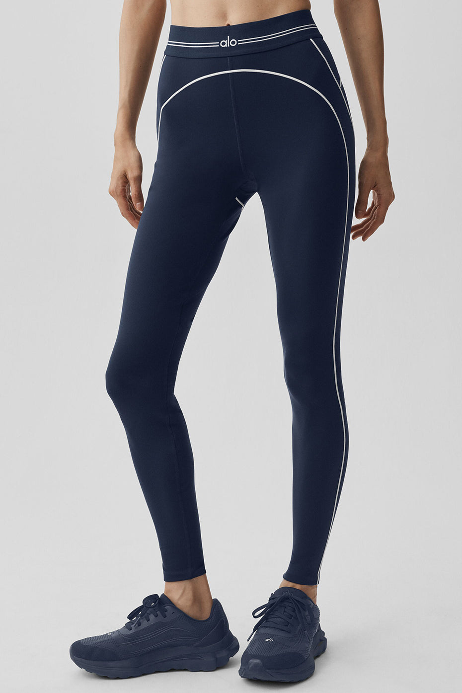 alo Airbrush High-Waist Heart Throb Legging - Navy/White