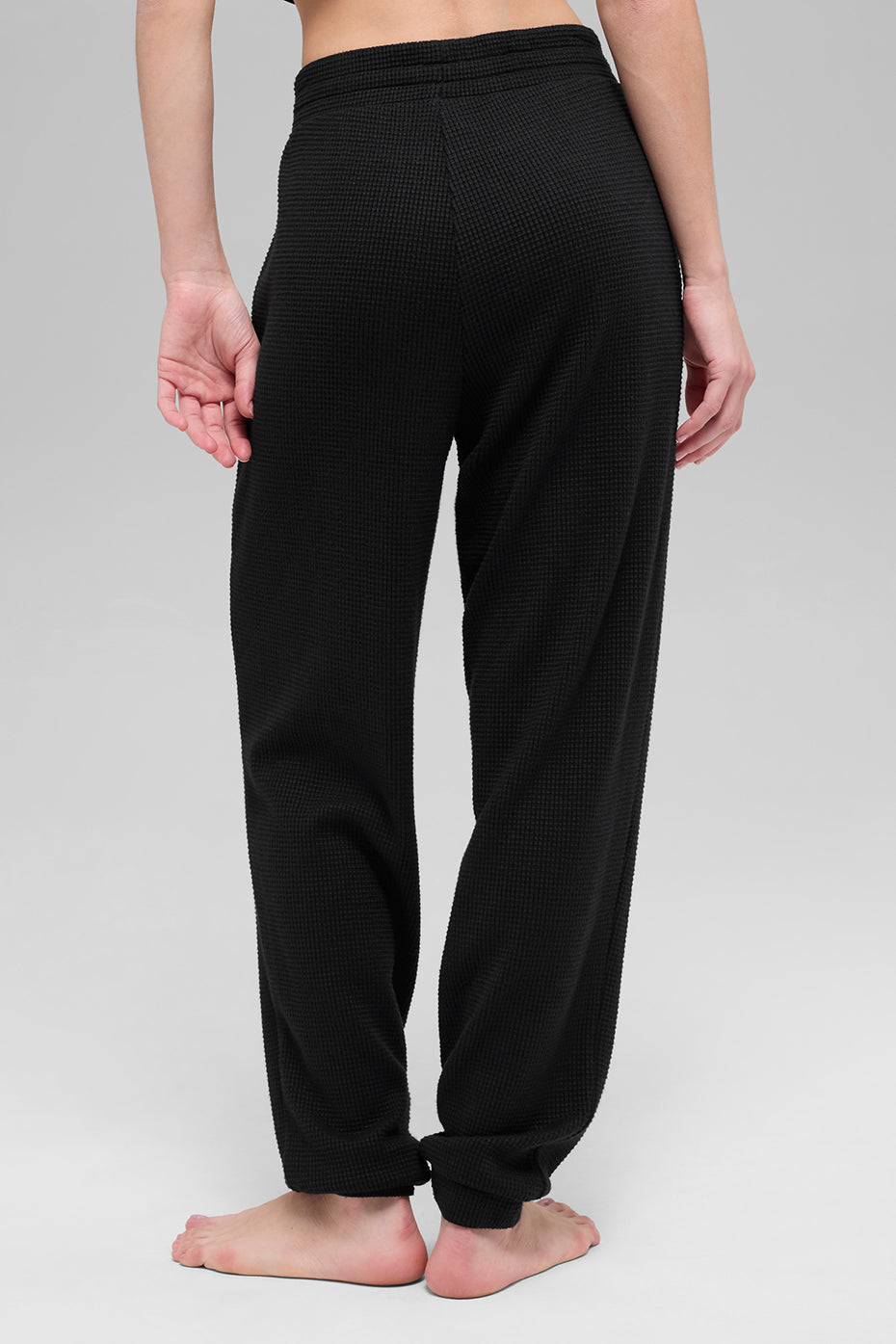 alo Waffle Weekend Escape Jogger - Black
