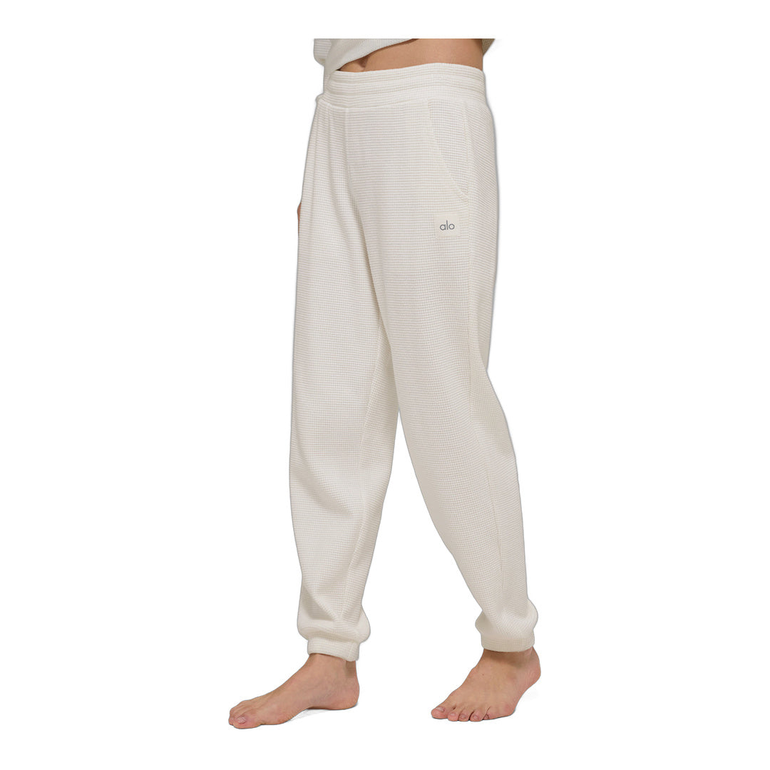 alo Waffle Weekend Escape Jogger - Ivory