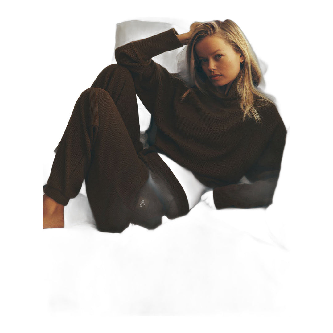alo Waffle Weekend Escape Jogger - Espresso