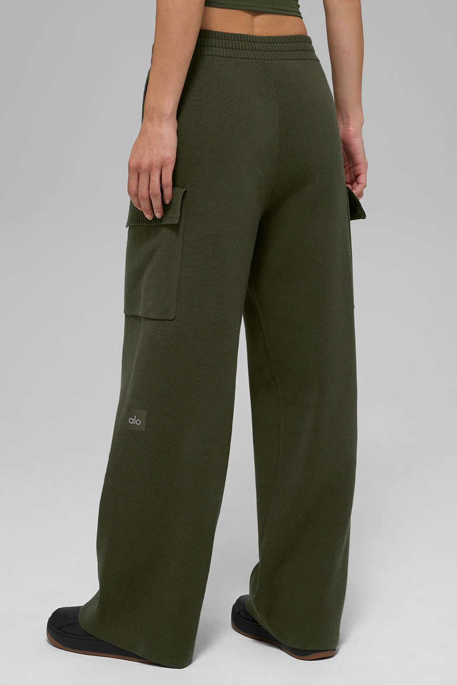 alo Scholar Knit High-Waist Cargo Pant - Green Olive