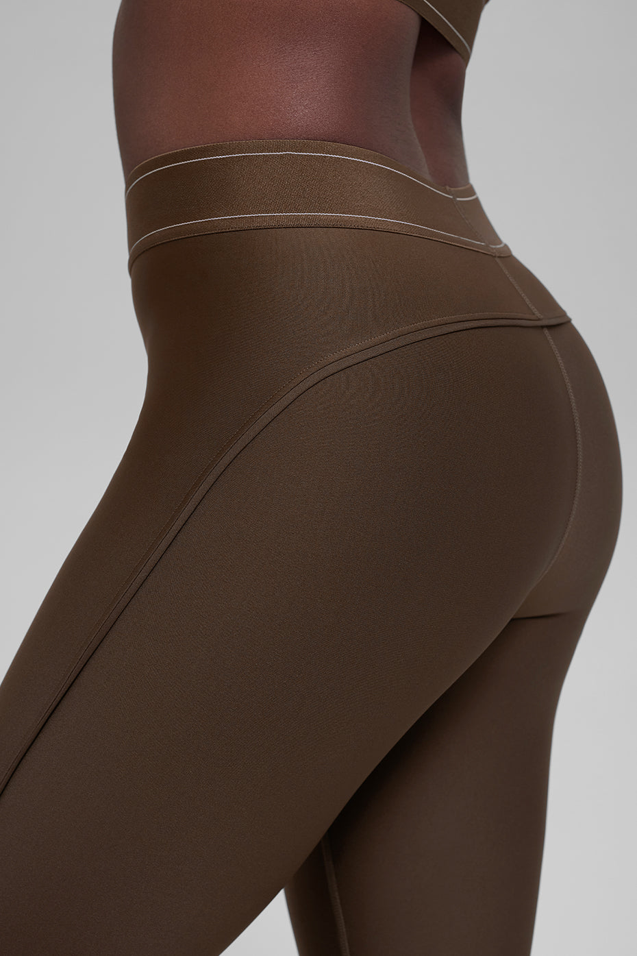 alo Airlift High-Waist Suit Up Legging - Espresso