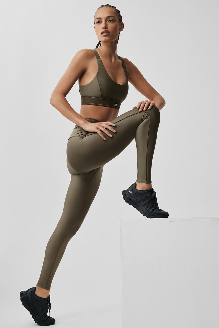 alo Airlift High-Waist Suit Up Legging - Olive Tree/Olive Tree