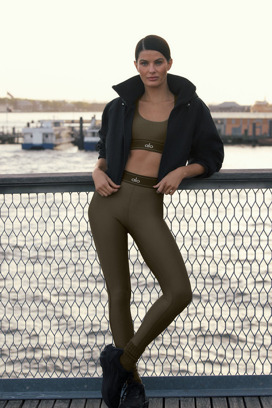 alo Airlift High-Waist Suit Up Legging - Olive Tree/Olive Tree