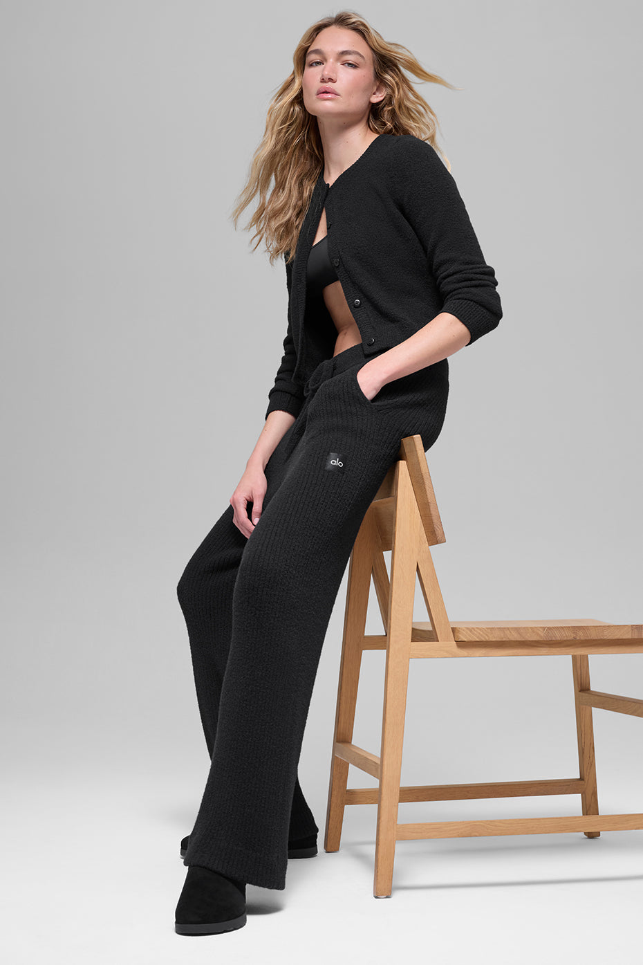 alo Snuggle Up Sweater High-Waist Wide Leg Pant - Black