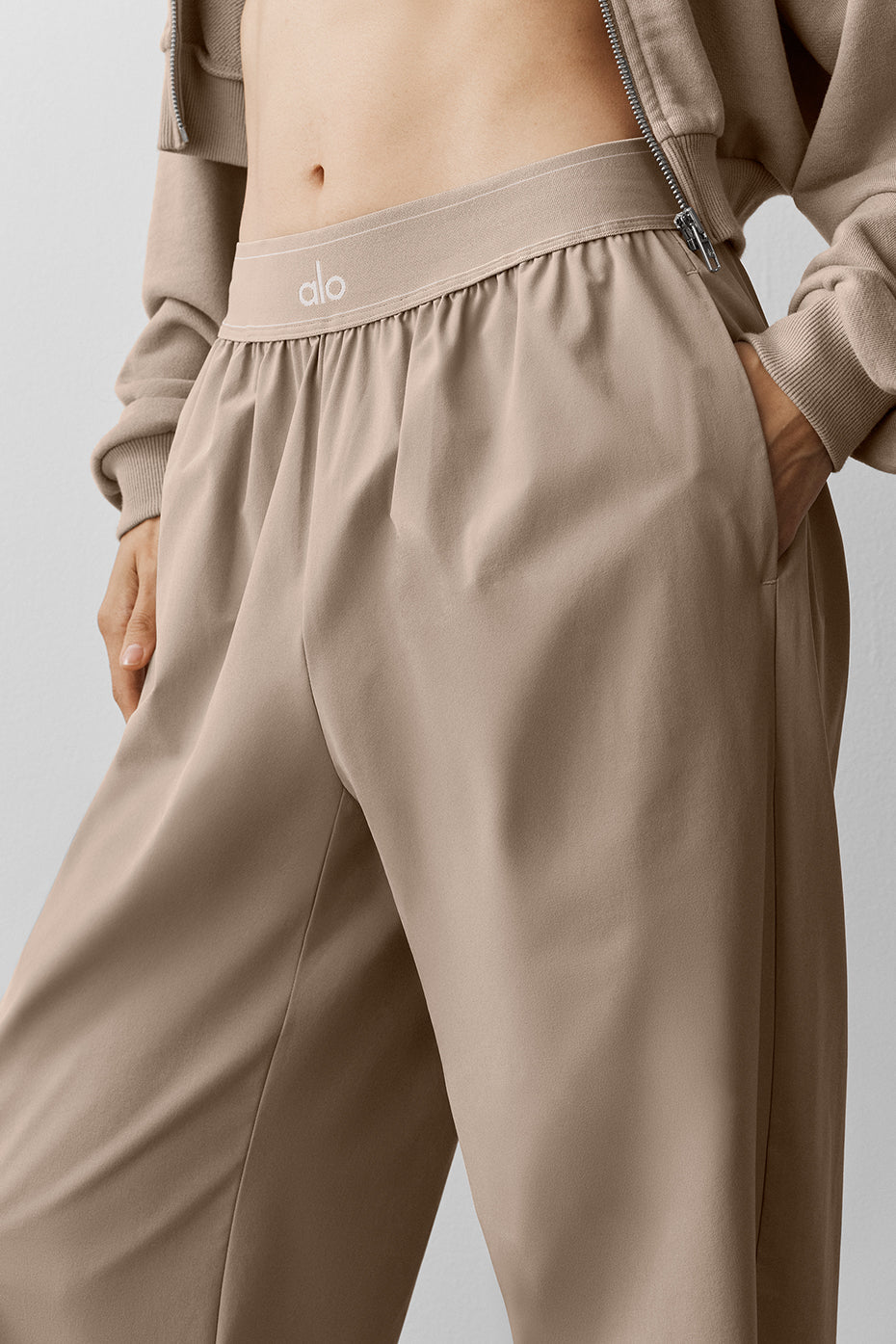 alo Suit Up Trouser (Regular) - Gravel