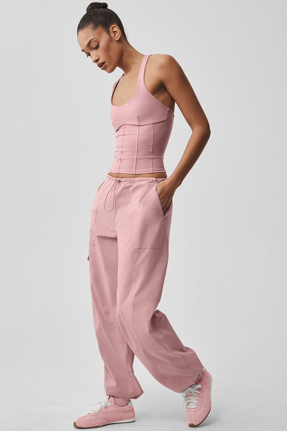 alo Low Rise Megastar Cargo Pant - Vintage Pink