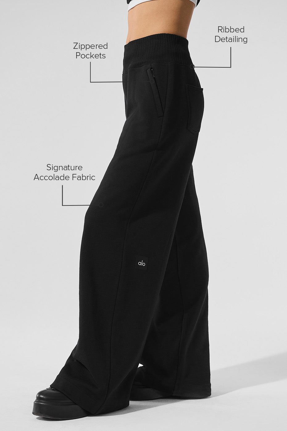 alo Serenity Wide Leg Sweatpant - Black