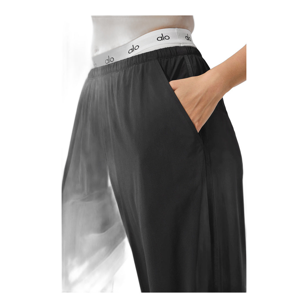alo Breezy Wide Leg Pant (Long) - Black