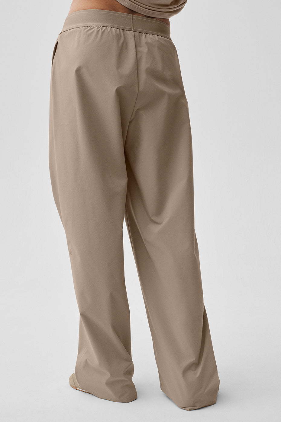 alo Suit Up Trouser (Long) - Gravel