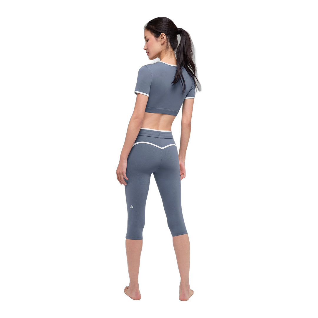 alo Airbrush High-Waist Race Pace Capri - Bluestone/White