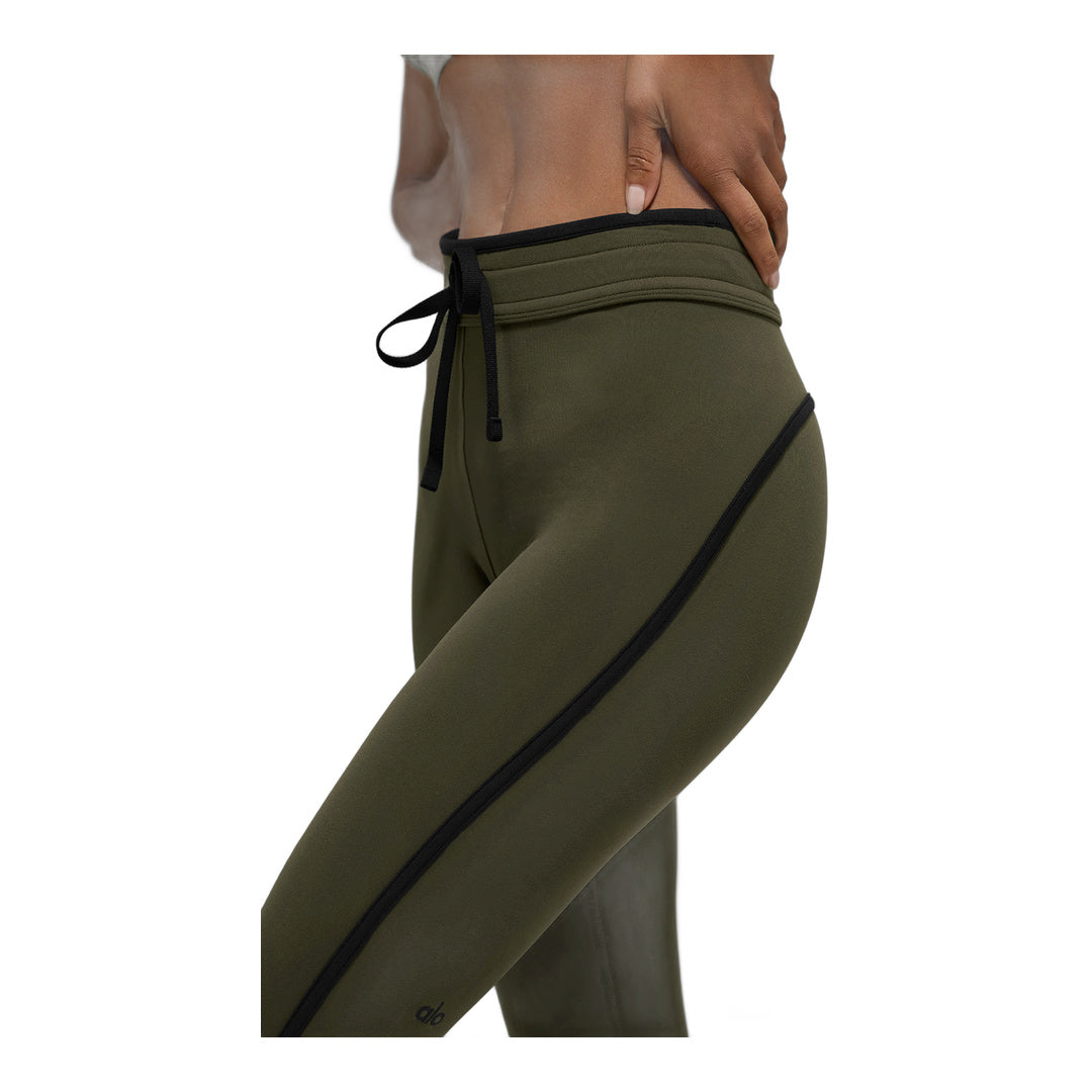 alo Airbrush High-Waist Race Pace Capri - Green Olive/Black