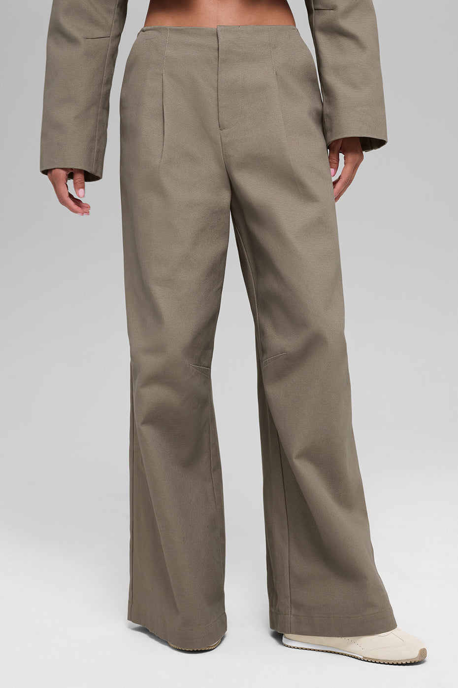 alo High-Waist Main Character Wide Leg Trouser - Light Cocoa