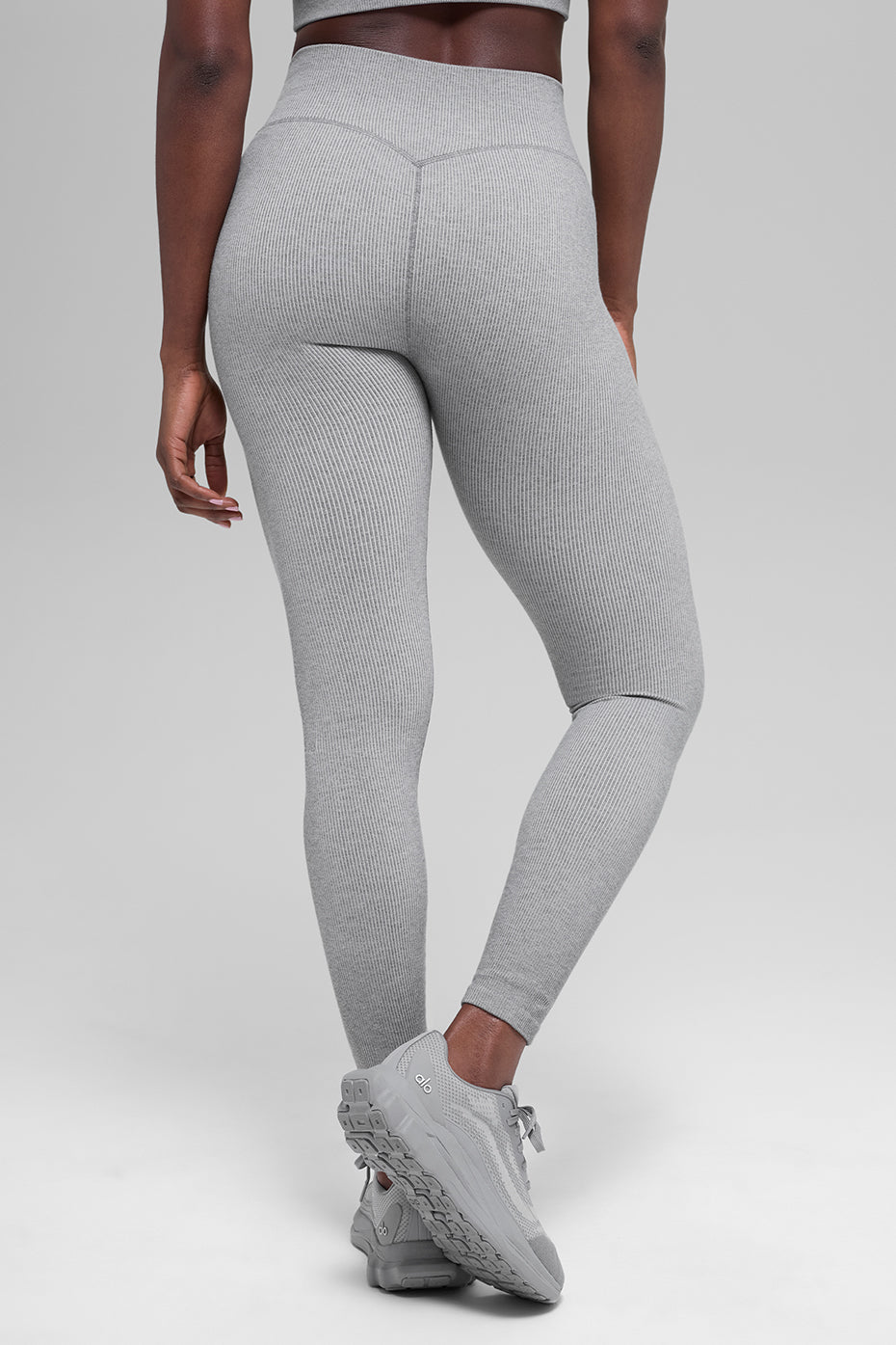 alo Seamless High-Waist Two Tone Rib Legging - Light Misty Grey Heather