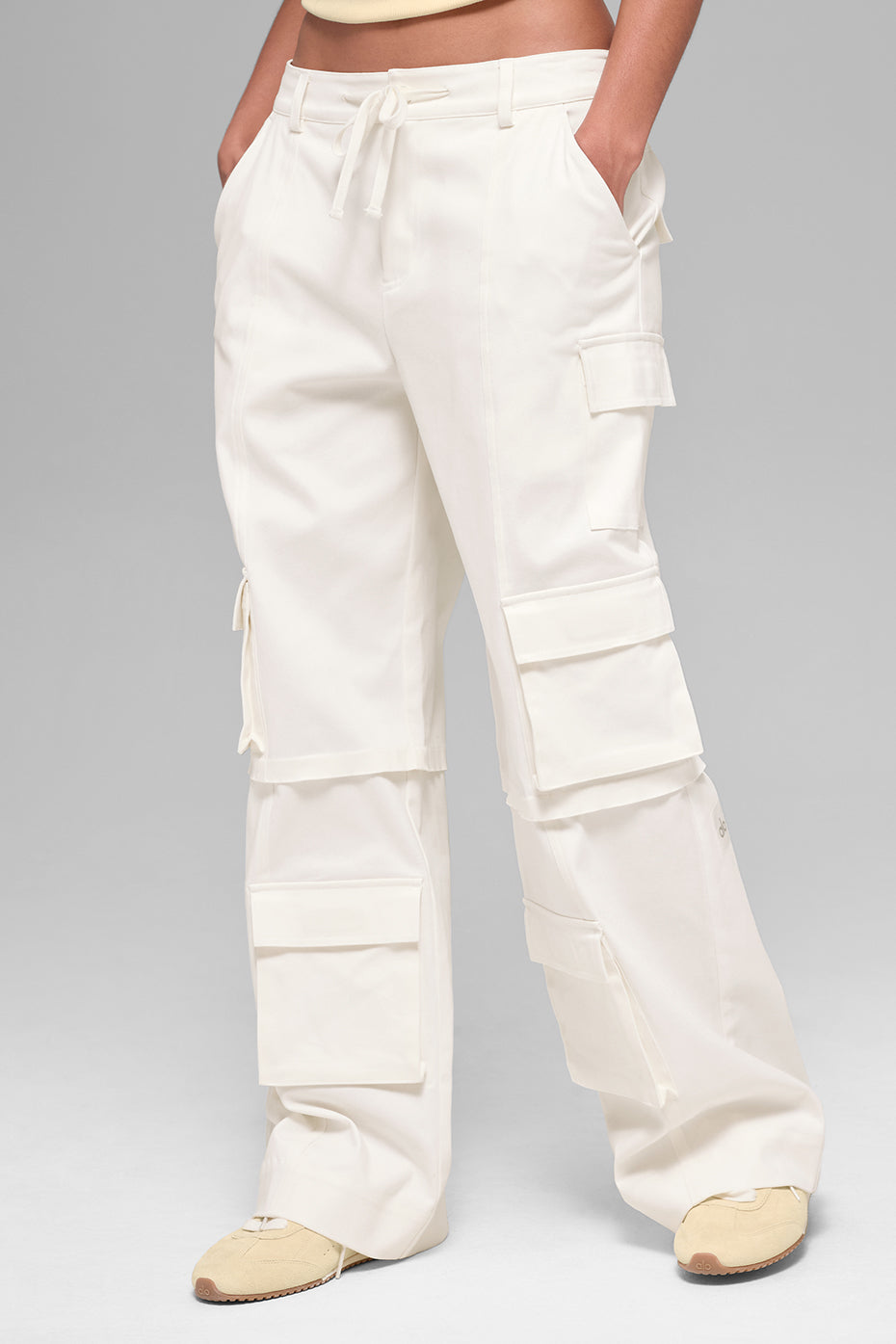 alo Mid-Rise Scout Cargo Pant - Ivory