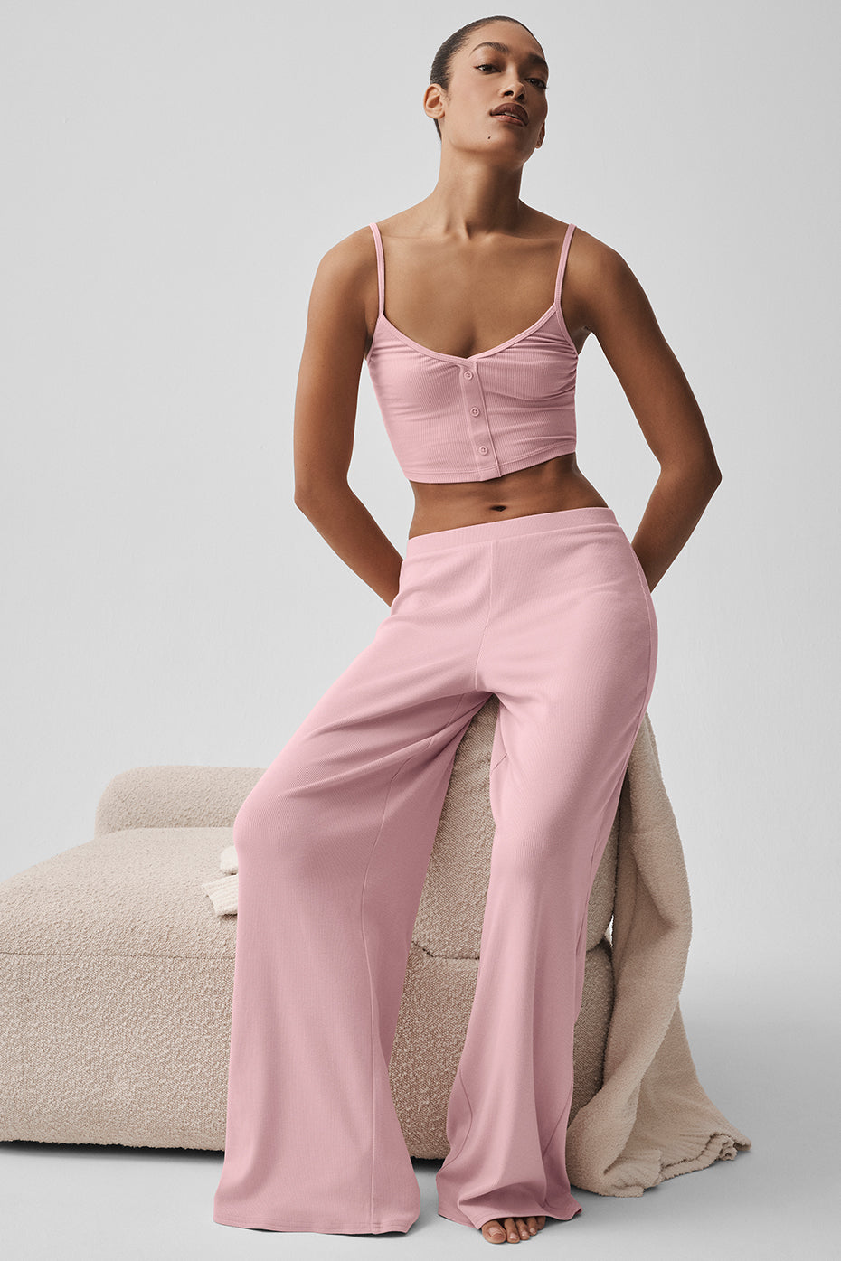 alo Mid-Rise Dreamlight Straight Pant - Vintage Pink
