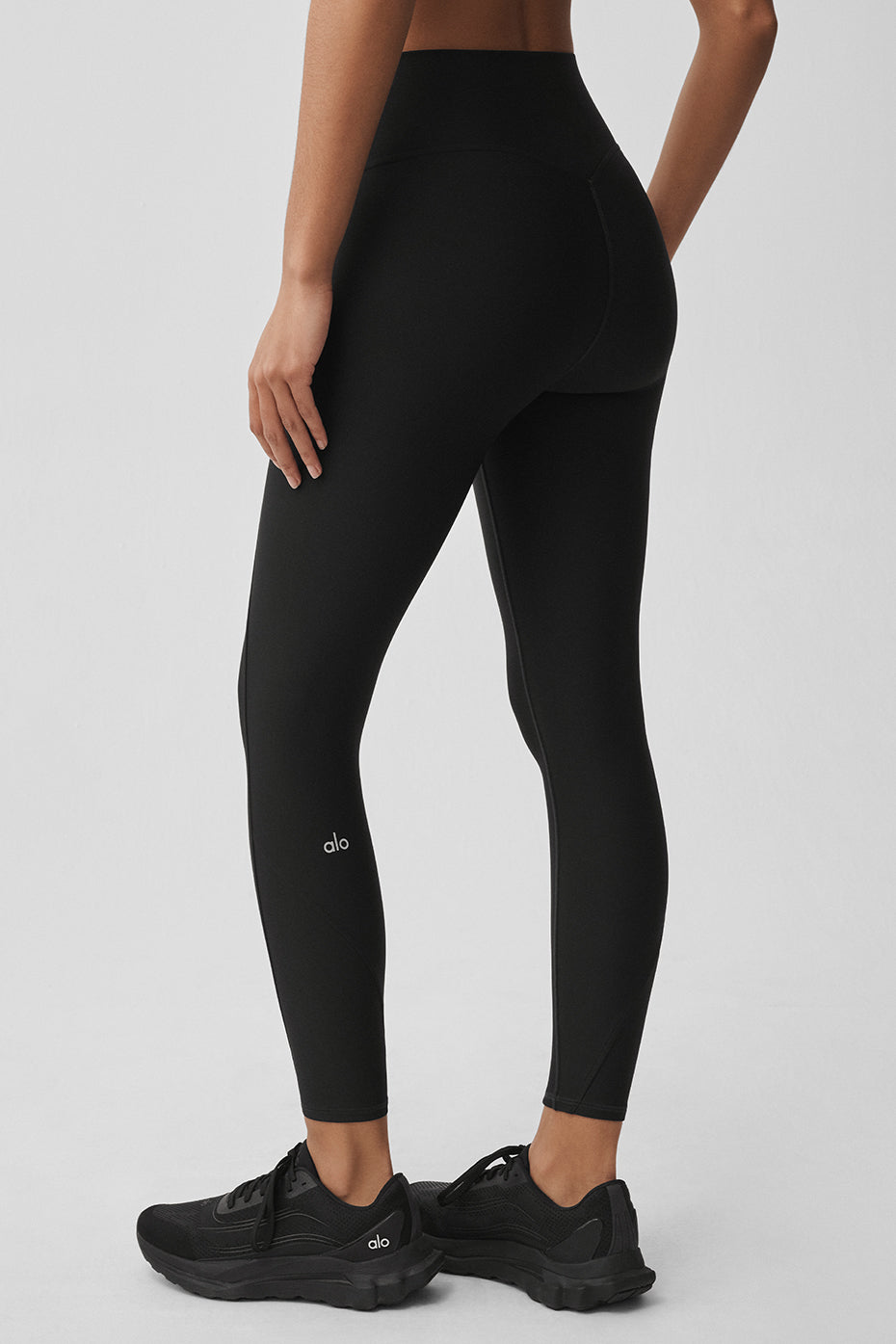 alo Airlift High-Waist 7/8 Fine Line Legging - Black