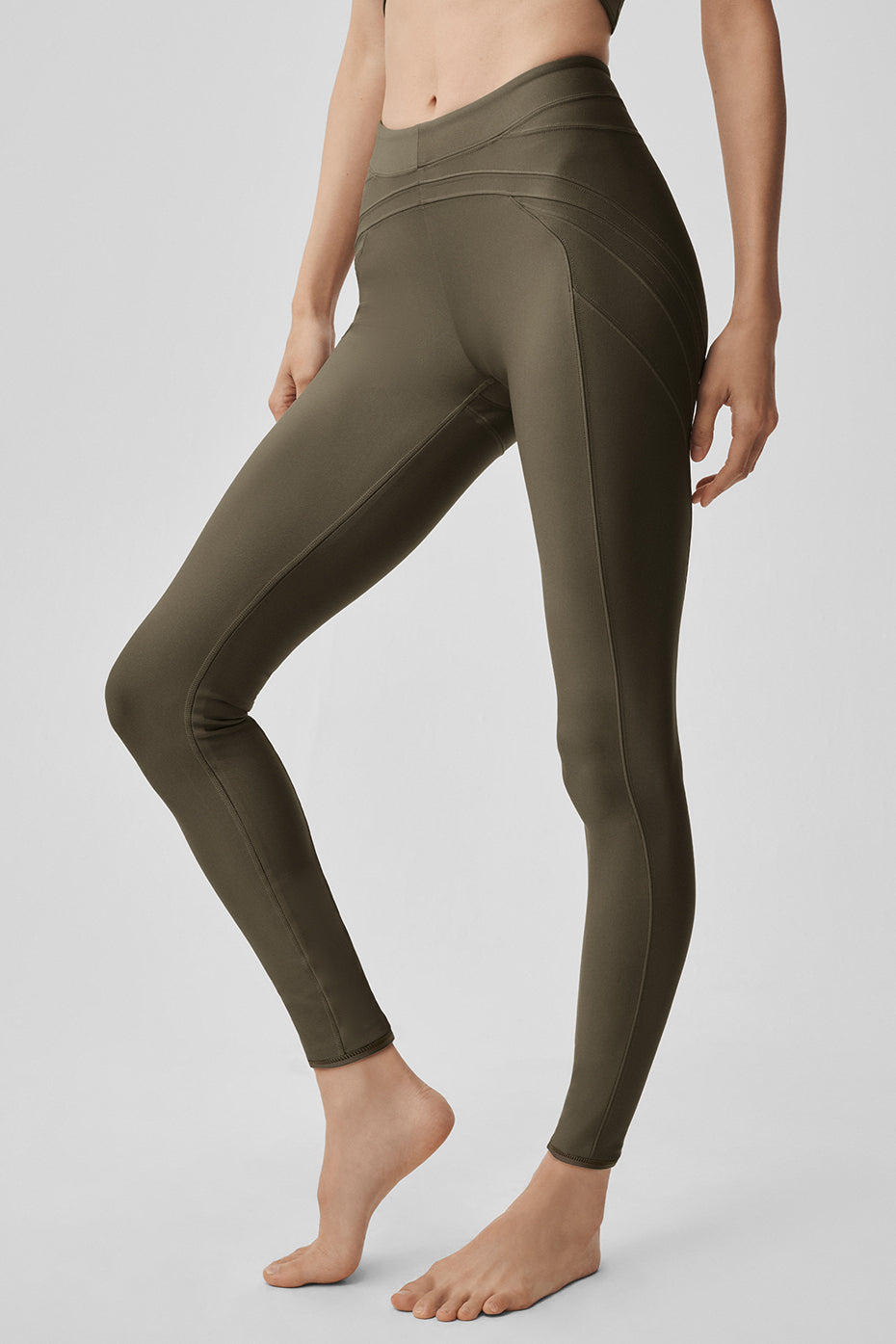 alo Airlift High-Waist Evolve Legging - Olive Tree