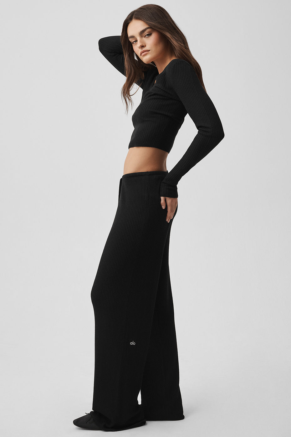 alo Sweater Knit Mid-Rise Unwind Wide Leg Pant - Black