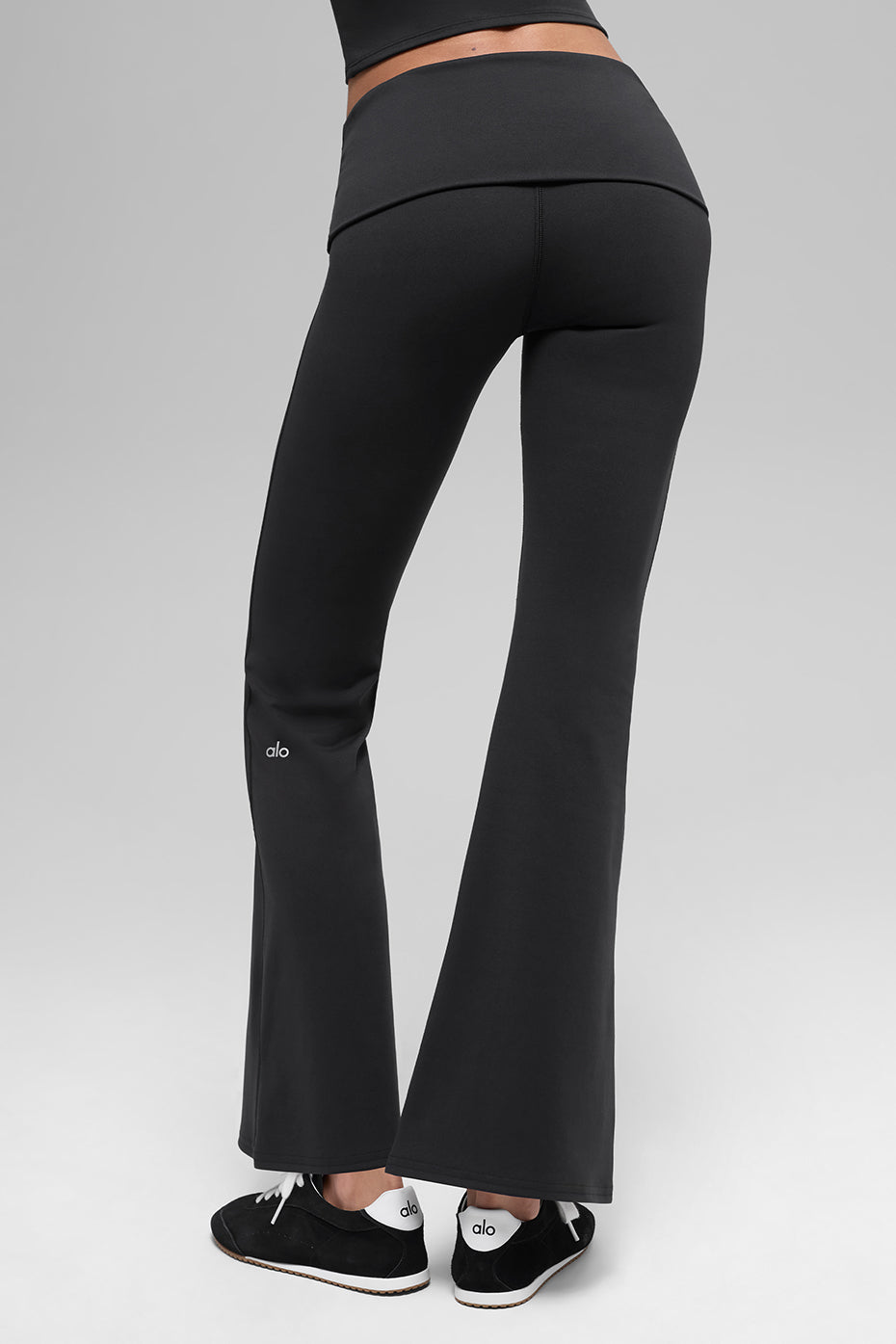 alo ALO Softsculpt 7/8 Foldover Flare Legging - Black
