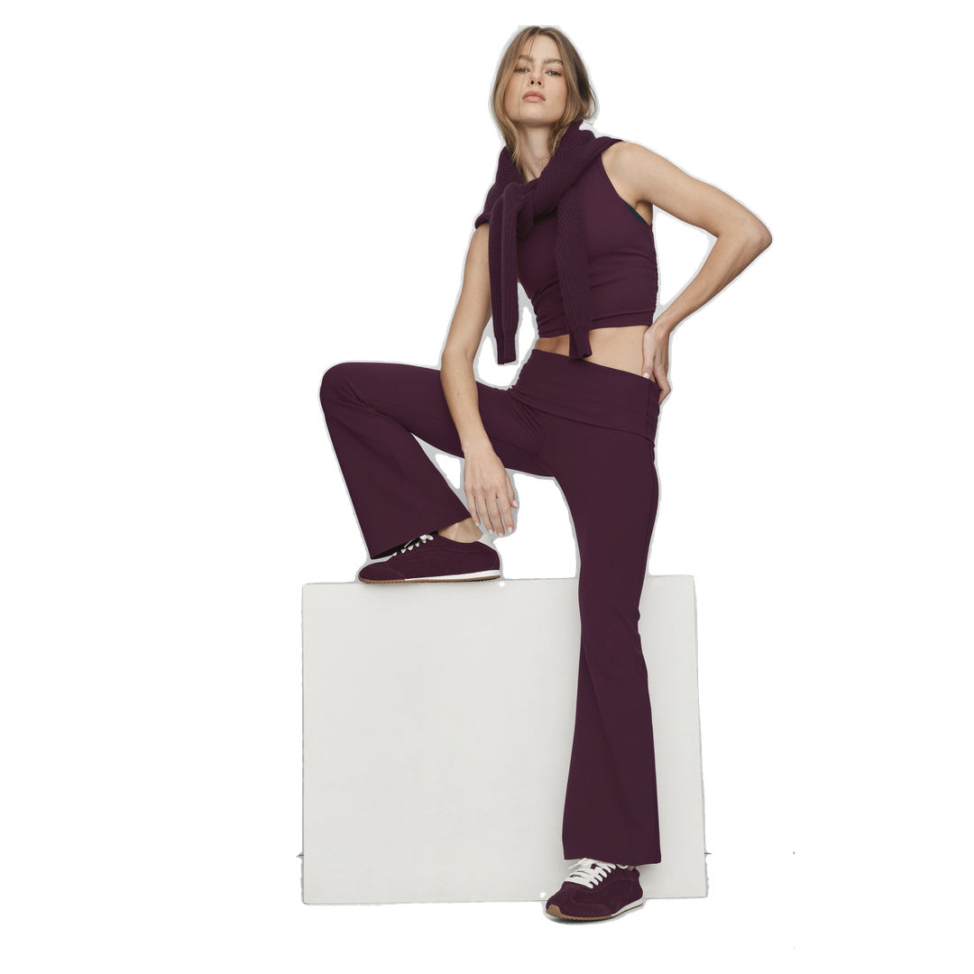 ALO ALO Softsculpt Foldover Flare Legging (Short) - Rich Bordeaux