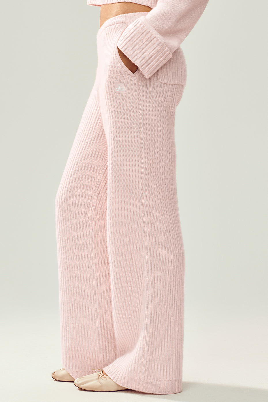 alo Cashmere High-Waist Northstar Straight Leg Pant - Frosted Pink