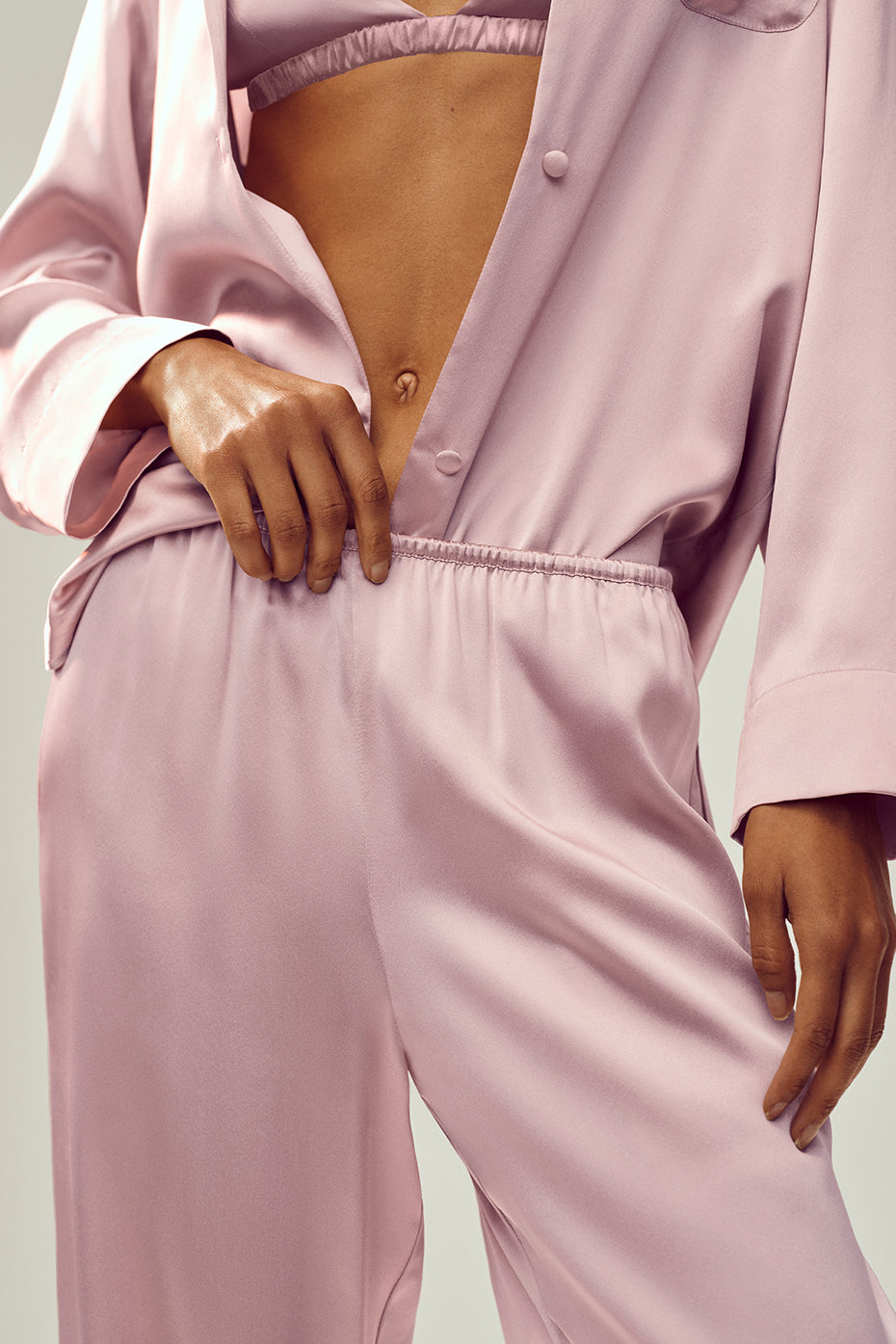 alo Silk Luminous Pant (Long) - Pink Champagne