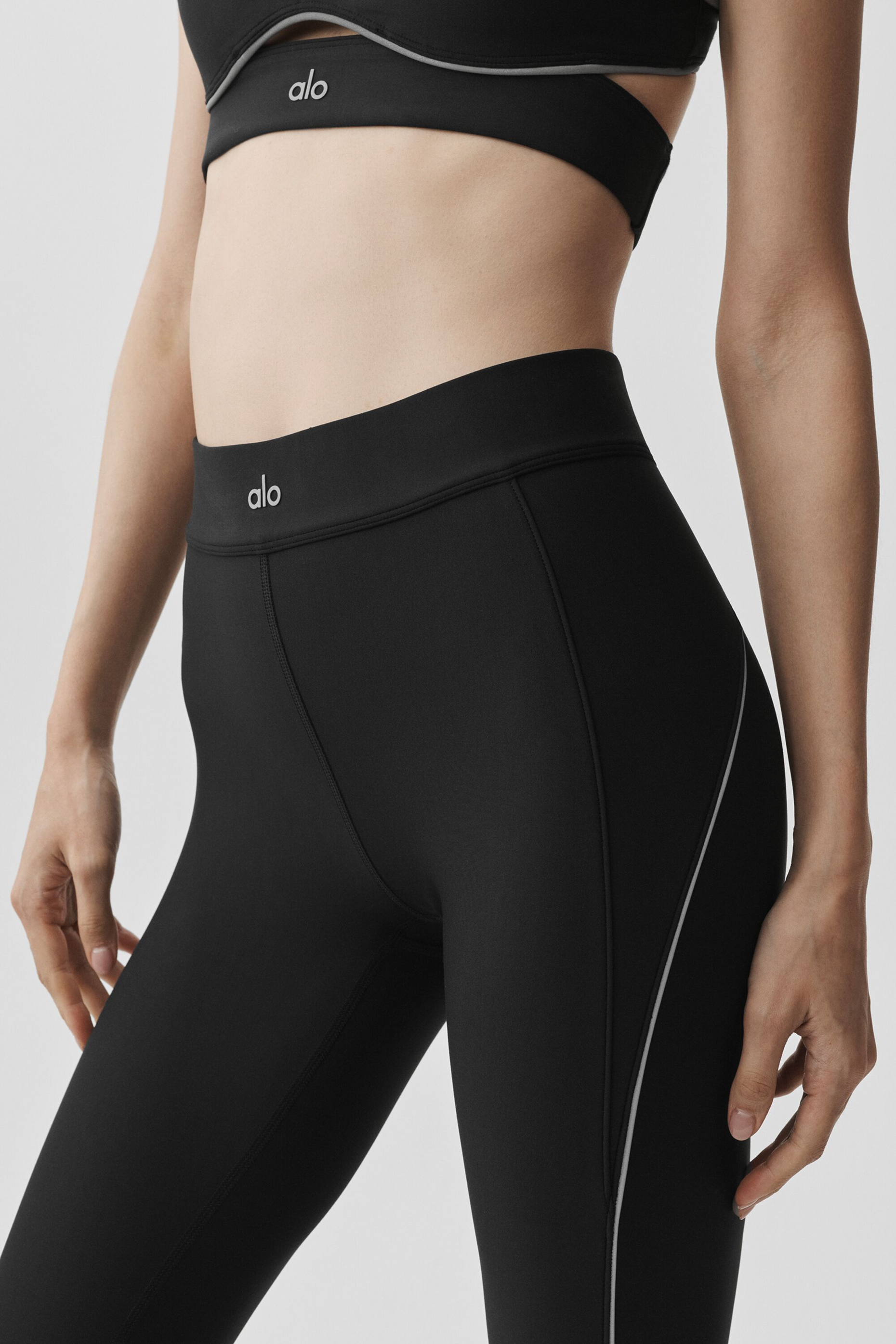 alo Airlift High-Waist 7/8 Speedwork Legging - Black