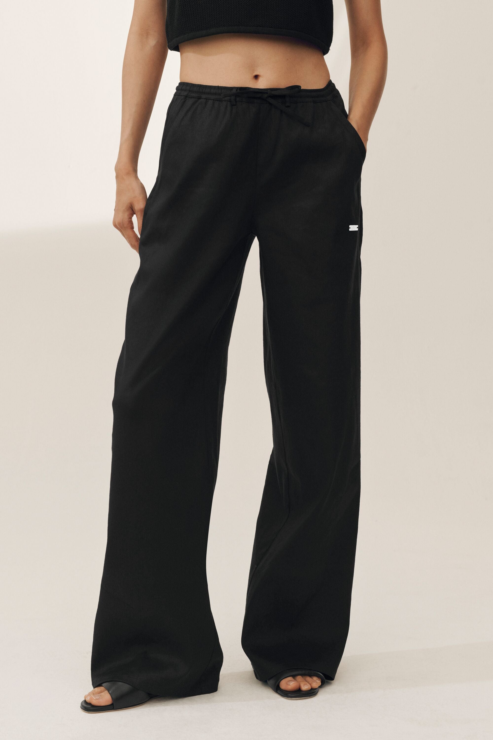 alo Linen Blend Riviera Wide Leg Pant - Black