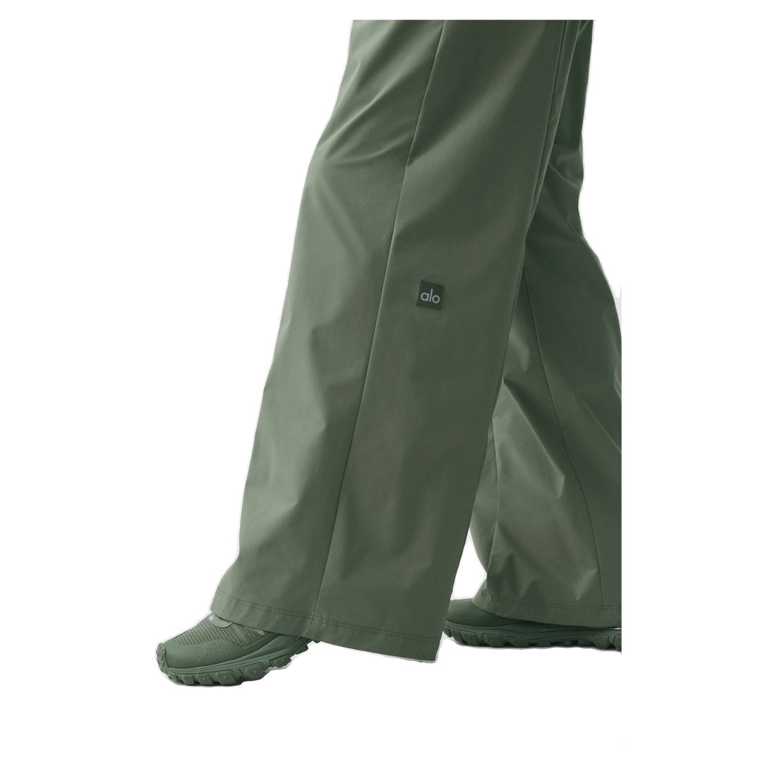 ALO High-Waist Momentum Straight Leg Pant - Bamboo Green