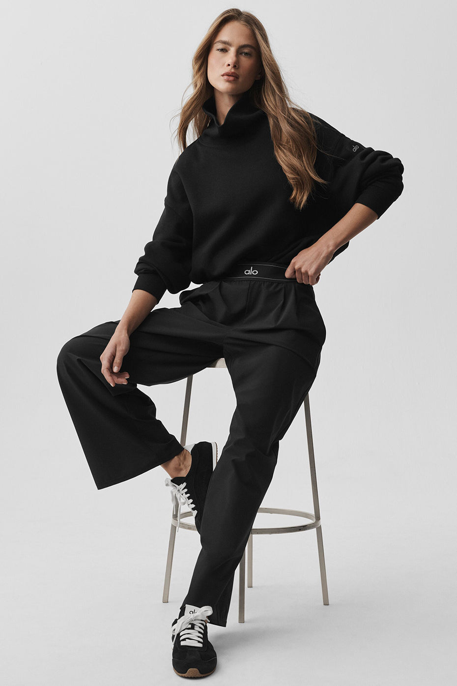 alo Suit Up Trouser (Short) - Black