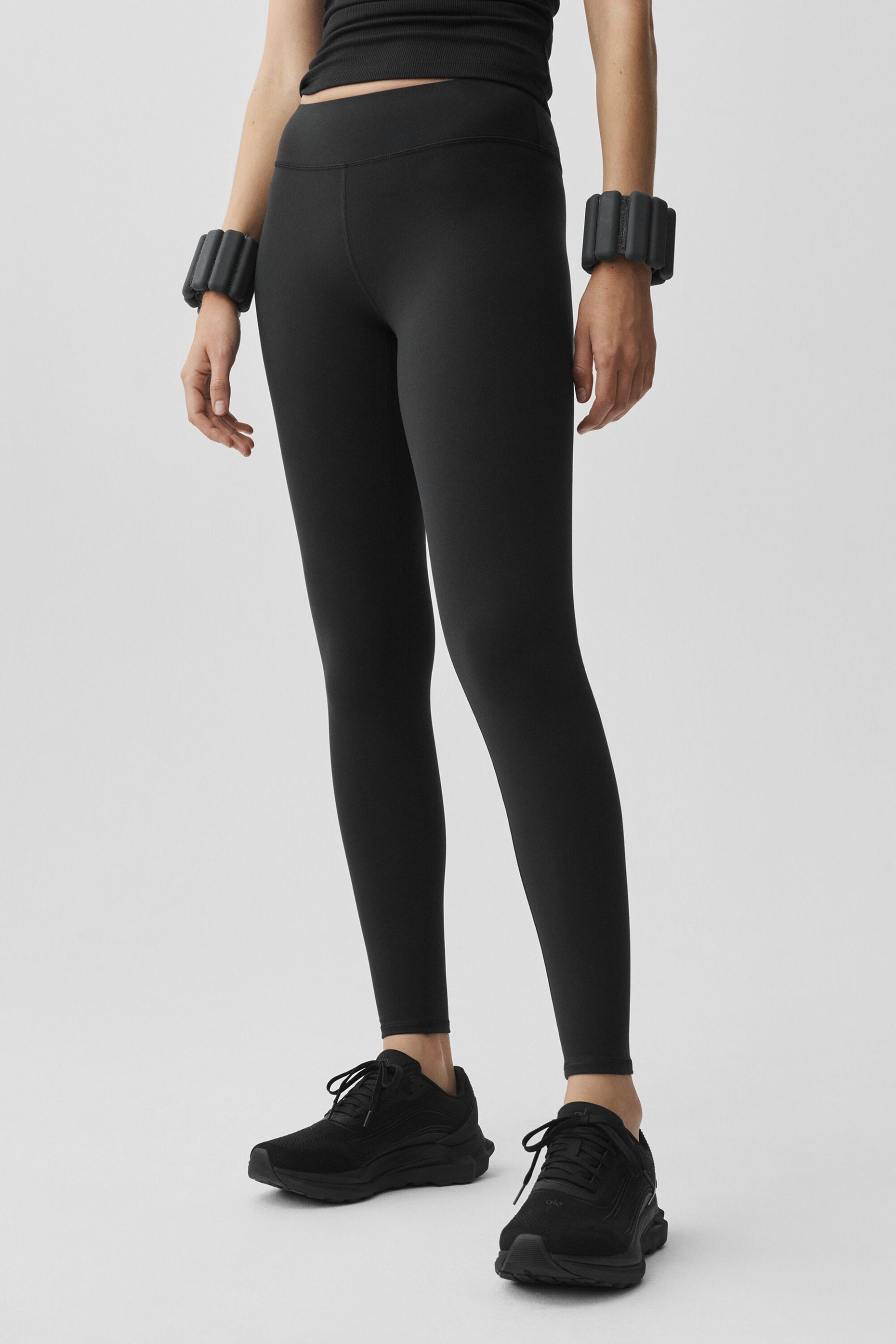 alo Airbrush Mid-Rise Legging - Black