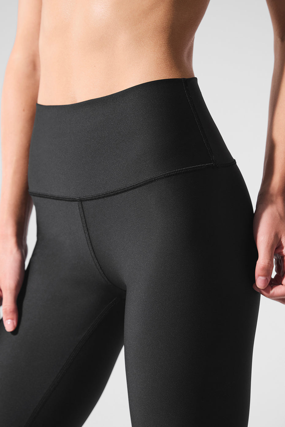 alo 7/8 High-Waist Airlift Legging - Black