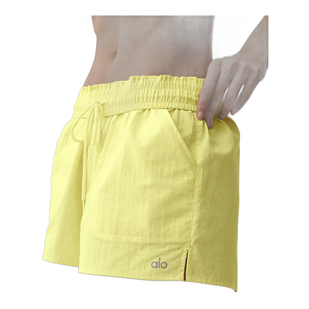 alo Alumni Short - Sunshine