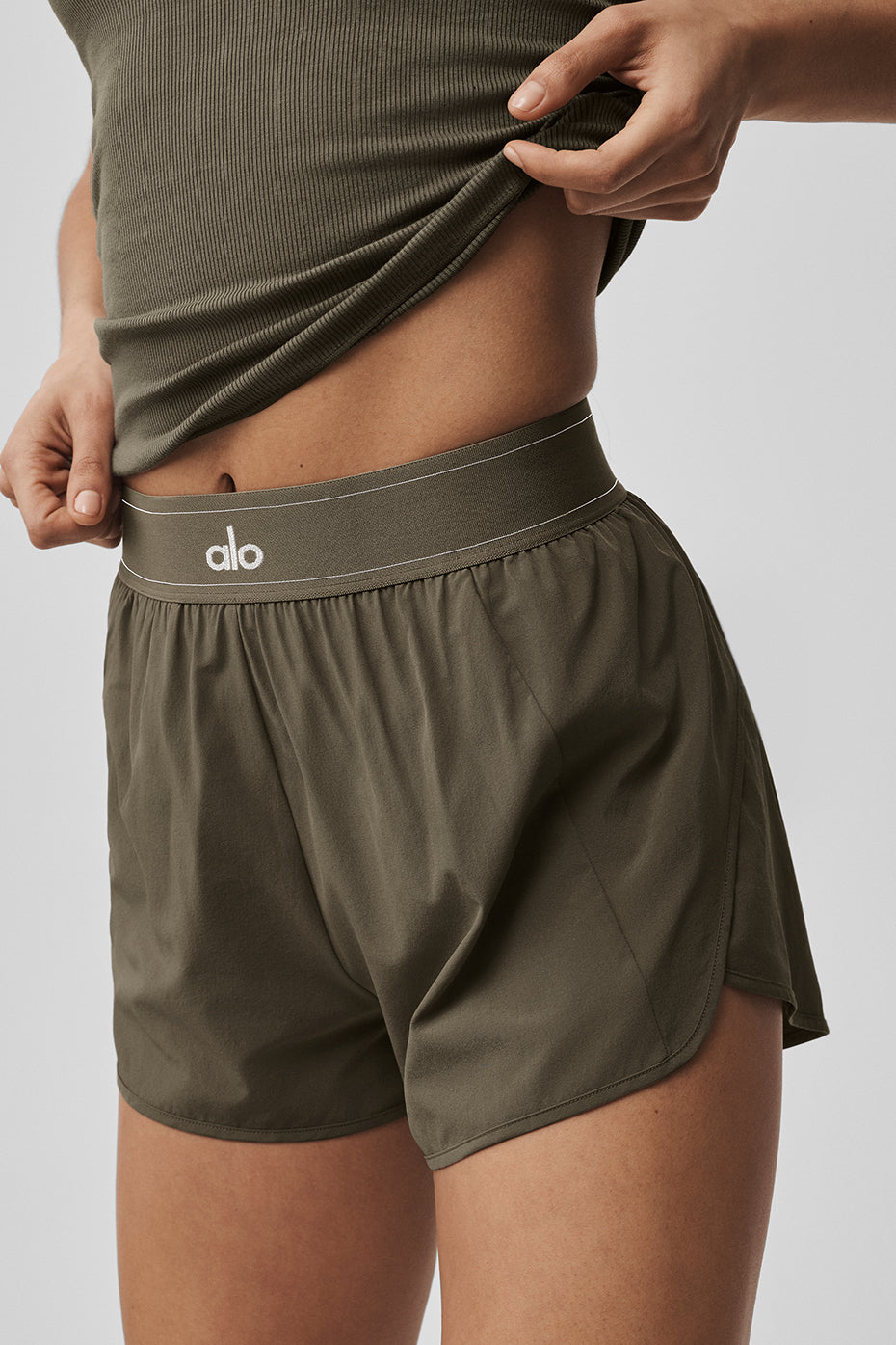 alo Match Point Short - Olive Tree