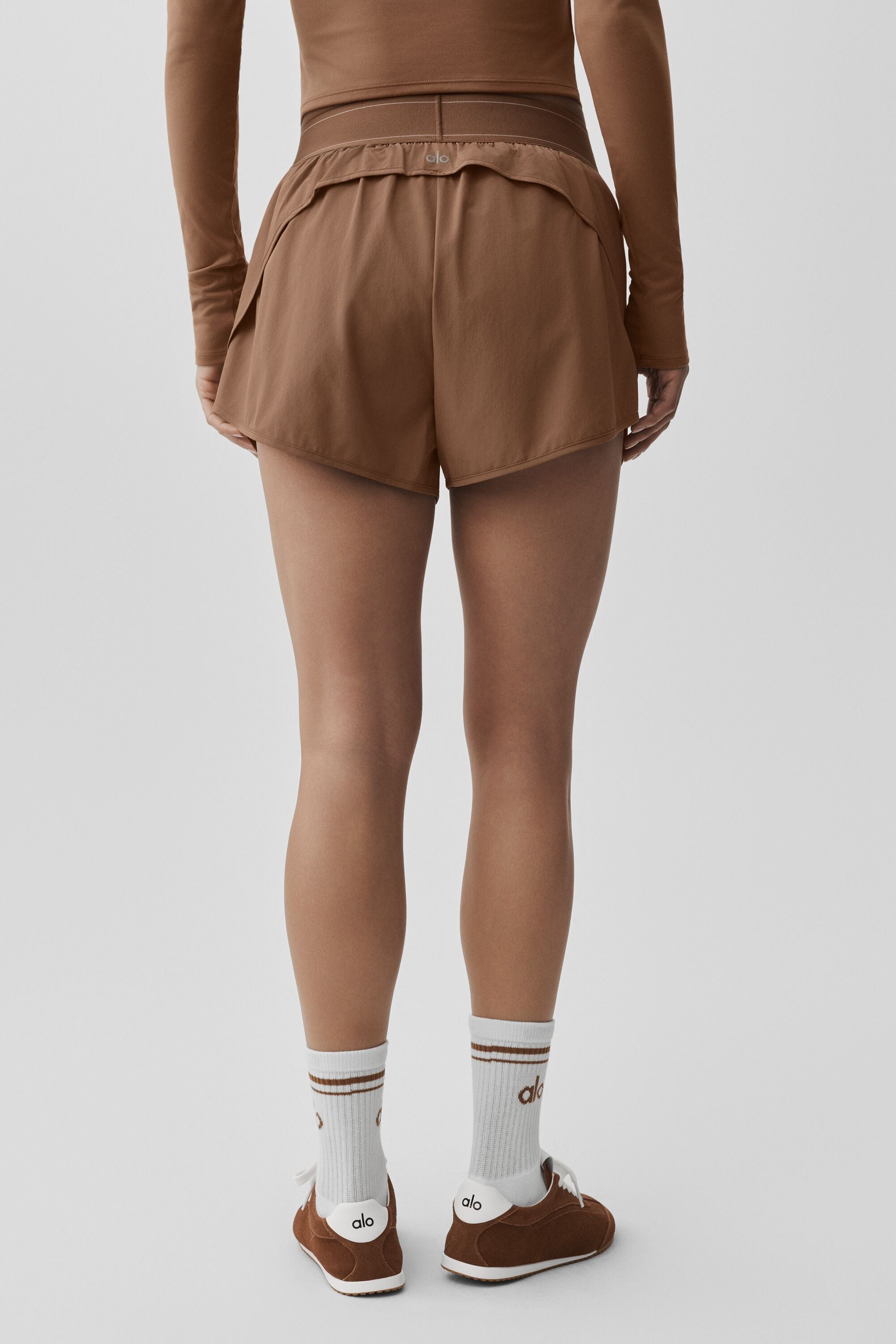 alo Match Point Short - Sun Kissed Brown