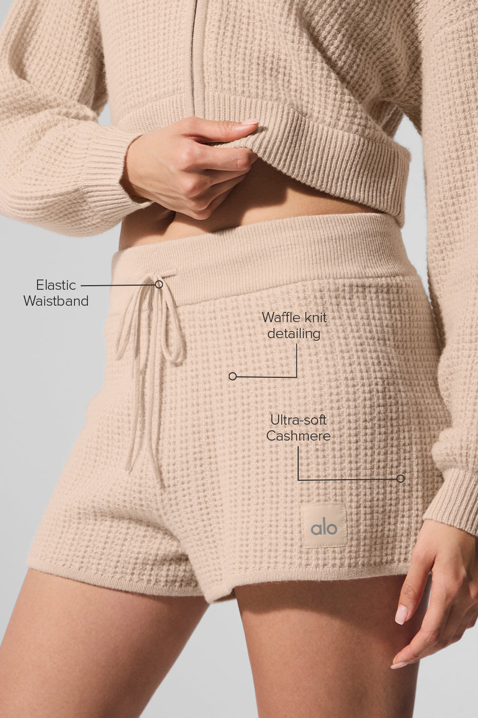 alo Cashmere High-Waist Plush Waffle Short - Macadamia Blush