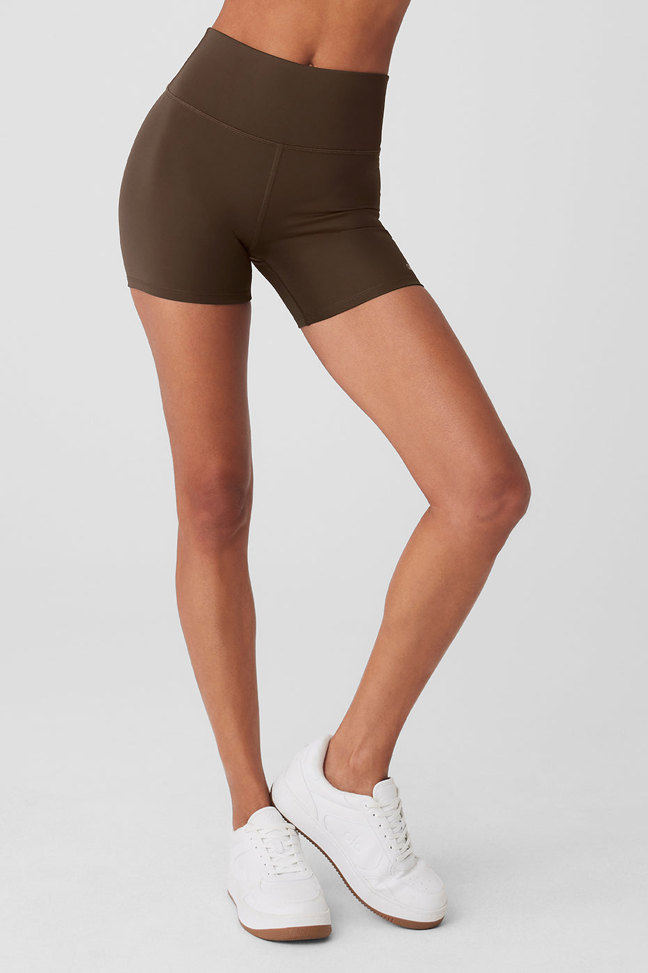 alo 5" Airlift Energy Short - Espresso