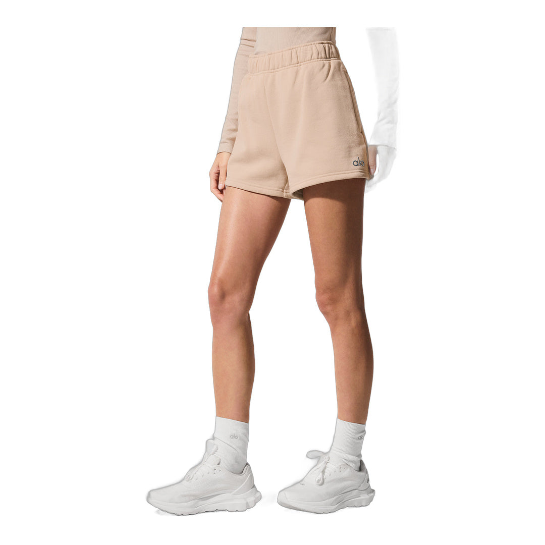 alo Accolade Short - Macadamia