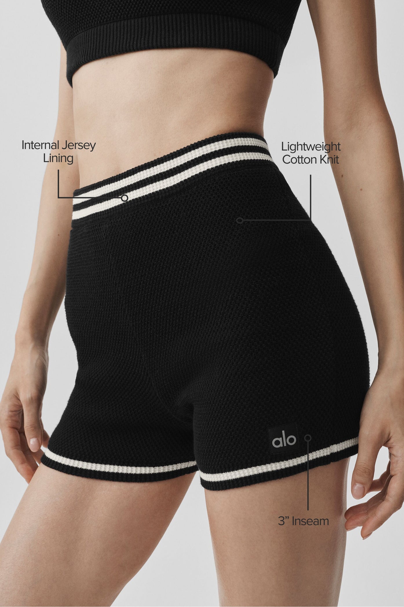 alo Tennis Club Sweater Knit Hot Short - Black/Ivory