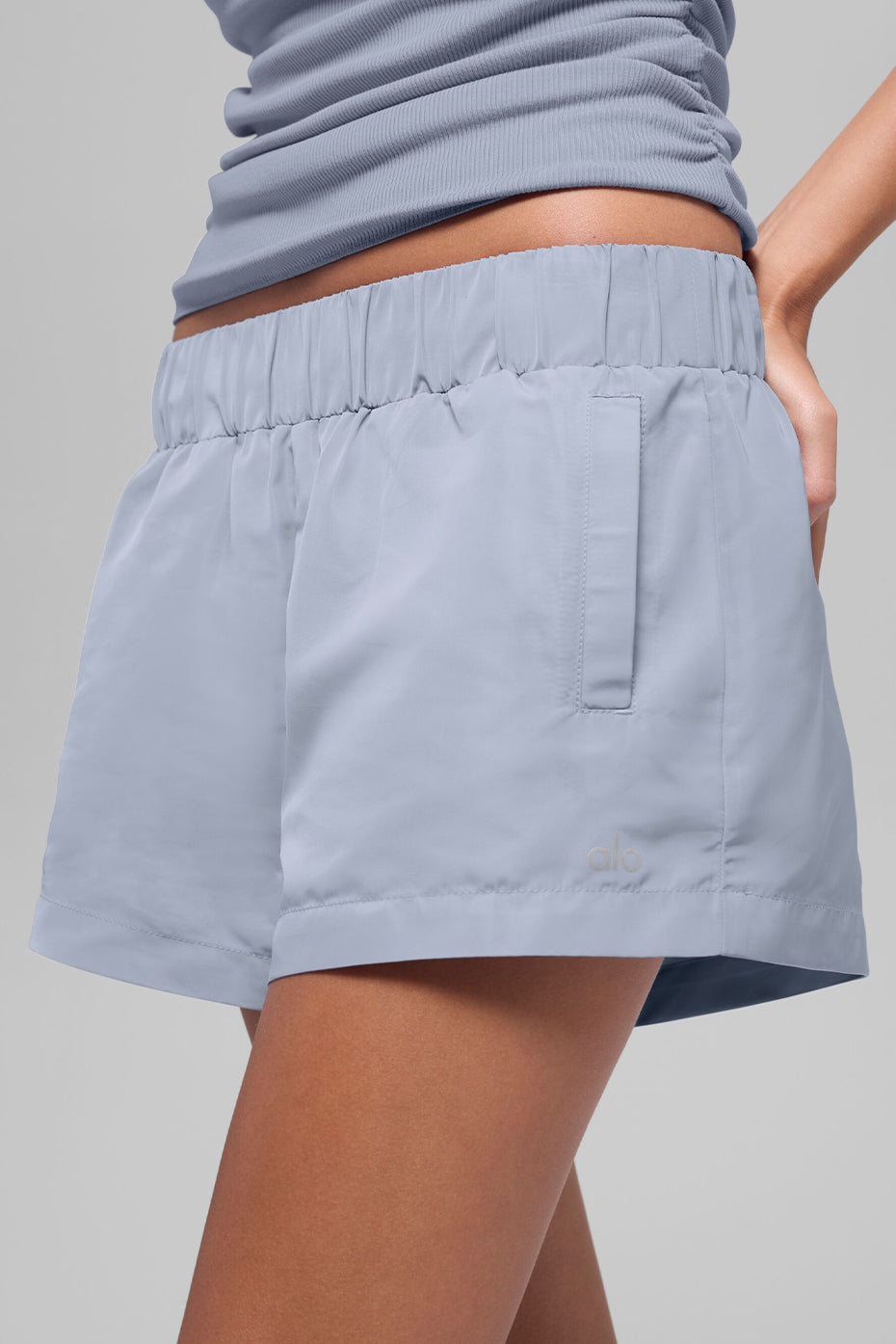 alo High-Waist Socialite Short - Winter Frost