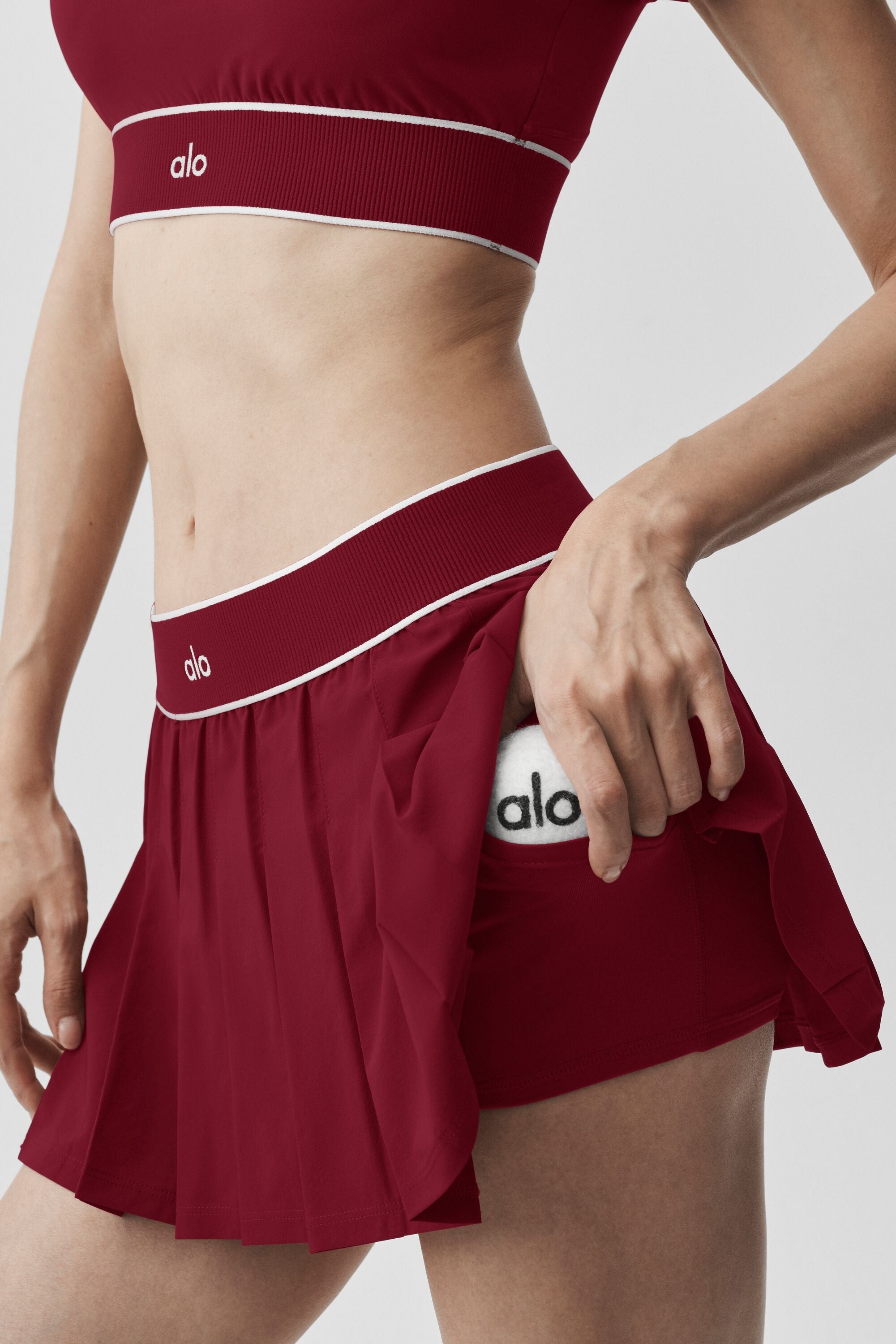 alo Low-Rise Amp It Up Tennis Skirt - Summer Romance Red